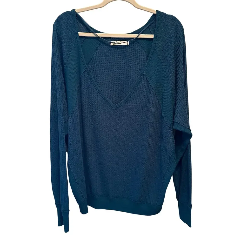 We The Free | Size M Womens long Sleeve V Neck Blouse